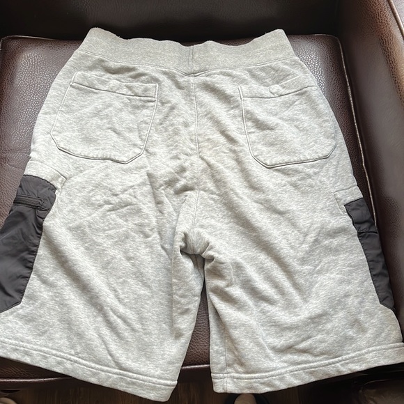 Used Nike sweat shorts. Size small but fits like a Medium. - Picture 4 of 4